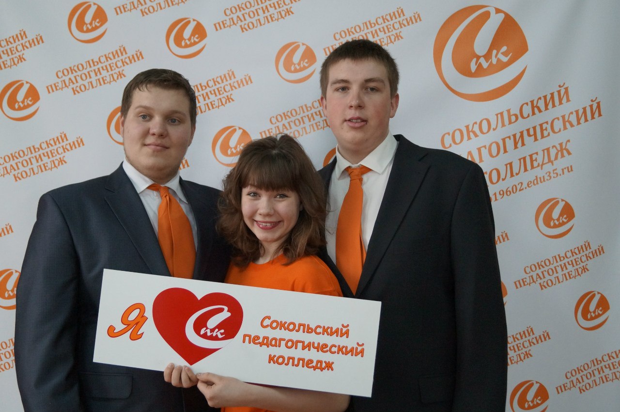 рекламная фото